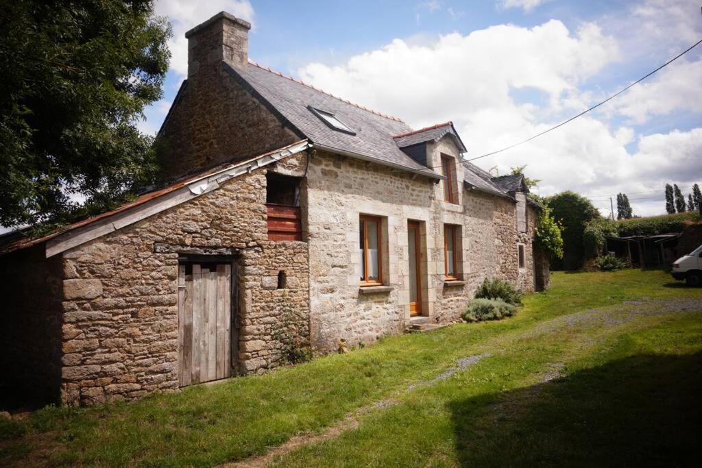 Belle Maison De Campagne Hénon Esterno foto